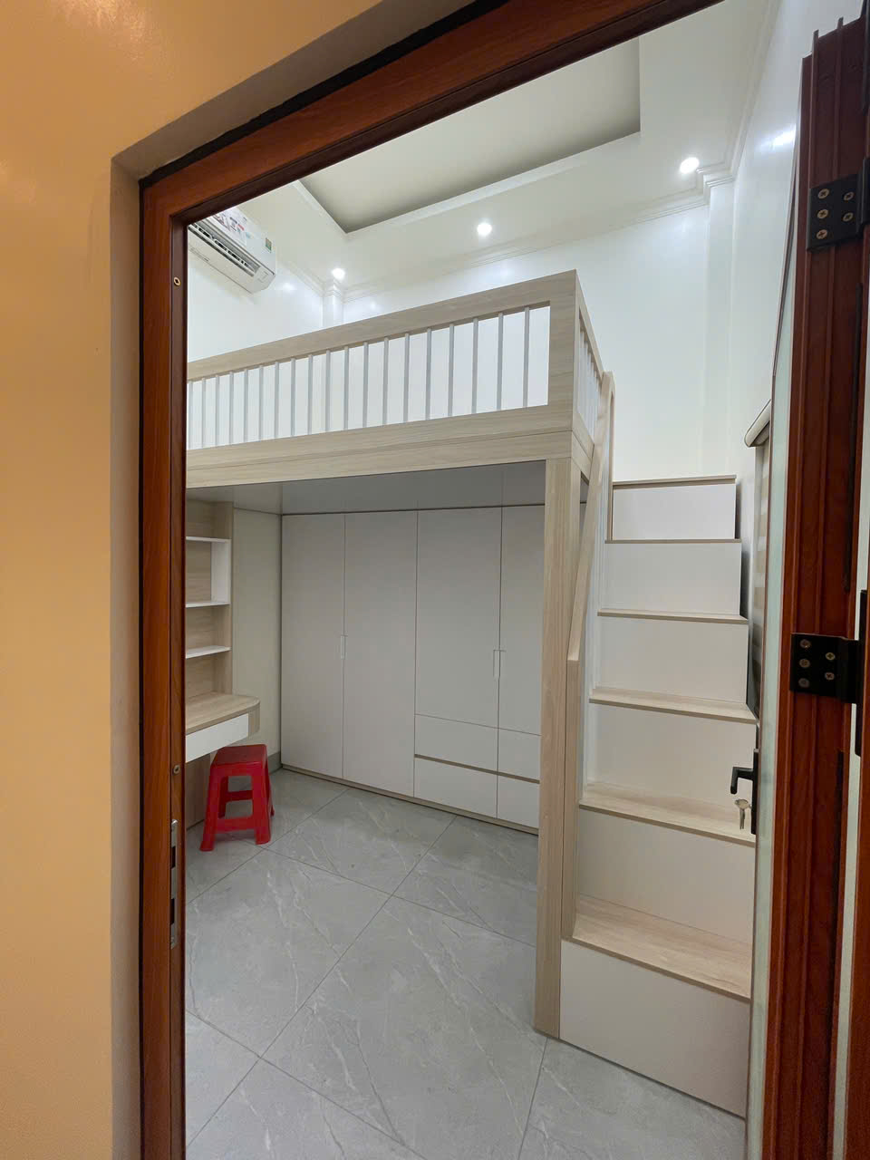 Đặt Đóng Nội Thất Tại Xưởng: Giải Pháp Tối Ưu Chi Phí Cho Gia Chủ 2 Thi công nội thất phòng ngủ theo kích thước thực tế