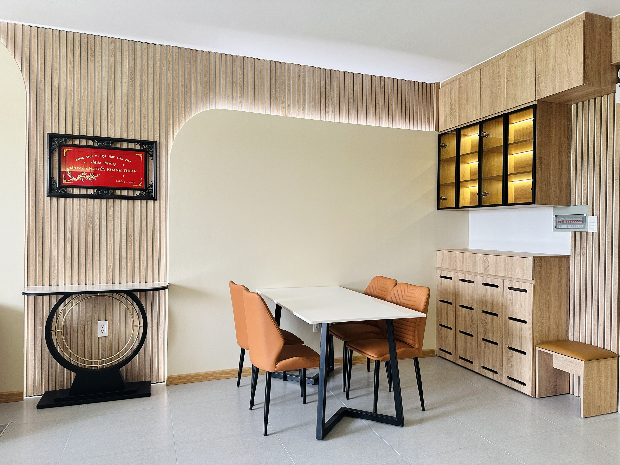 Thi Công Nội Thất Cần Thơ Trọn Gói: Tối Ưu Không Gian Sống Cho Căn Hộ Chung Cư 16 Setup nội thất phòng khách chung cư