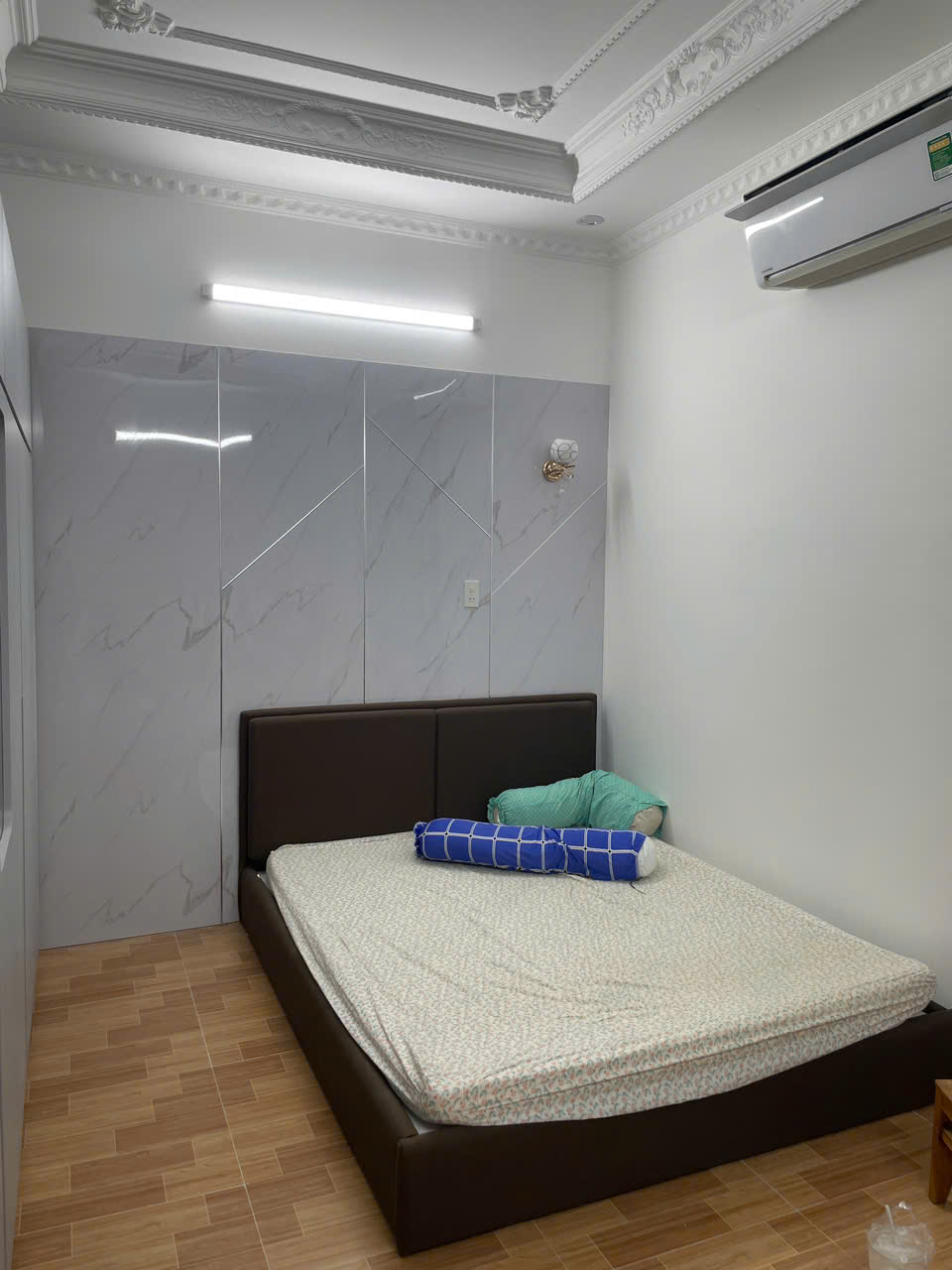 Thi Công Nội Thất Cần Thơ Trọn Gói: Hành Trình Biến Bản Vẽ 3D Phòng Ngủ Thành Thực Tế 45 Nghiệm thu thực tế phòng ngủ